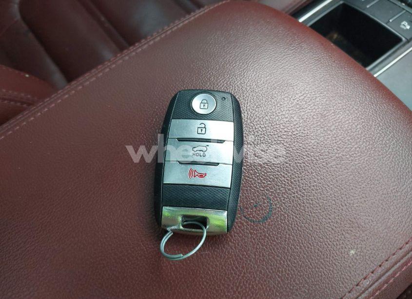 Photo 11 of 2017 Kia Sorento 3.3L SX (VIN 5XYPK4A50HG296217)