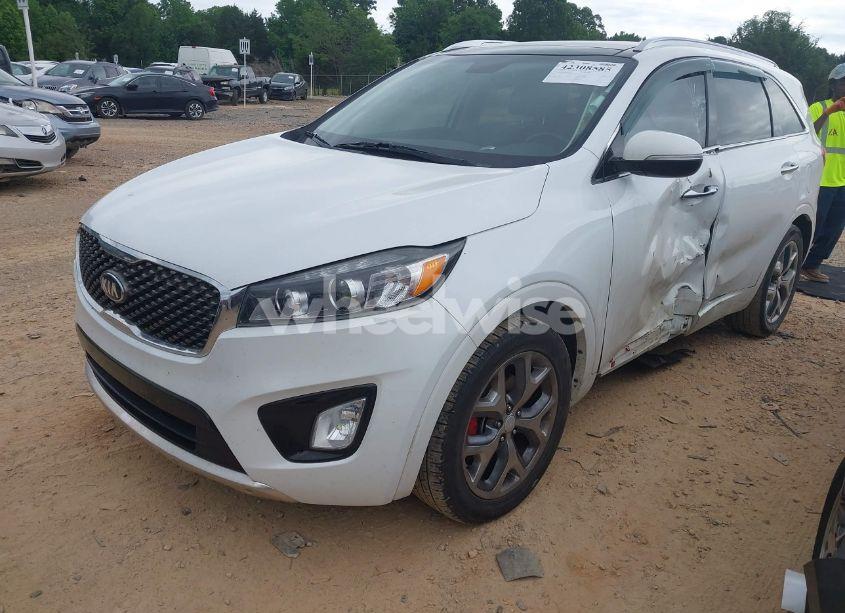 Photo 2 of 2017 Kia Sorento 3.3L SX (VIN 5XYPK4A50HG296217)