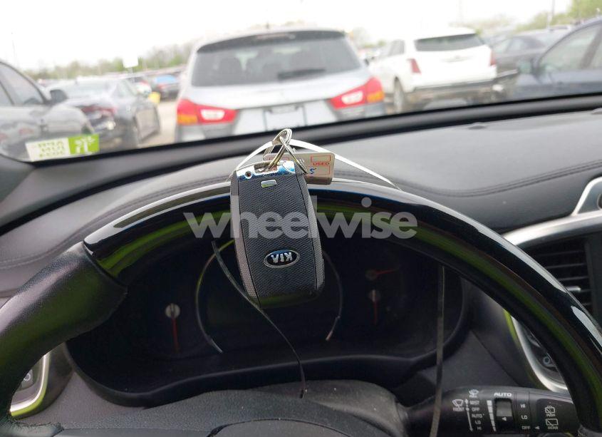 Photo 11 of 2018 Kia Sorento 3.3L SXL (VIN 5XYPK4A50JG362836)