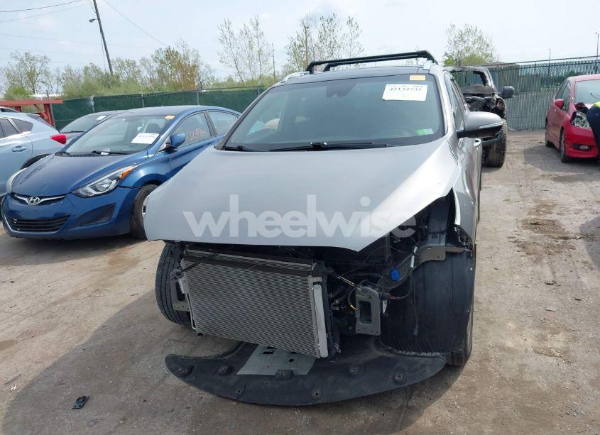 Photo 13 of 2018 Kia Sorento 3.3L SXL (VIN 5XYPK4A50JG362836)