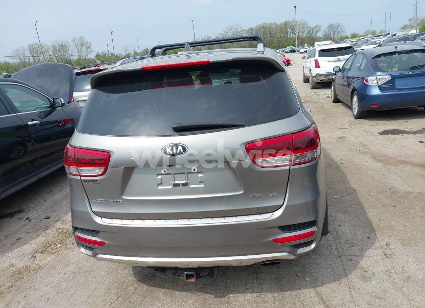 Photo 17 of 2018 Kia Sorento 3.3L SXL (VIN 5XYPK4A50JG362836)