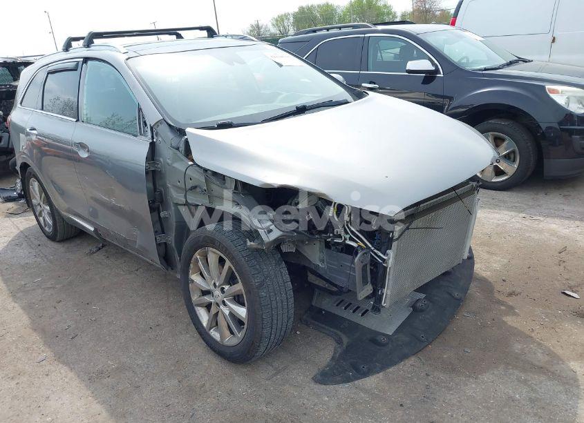 Photo 6 of 2018 Kia Sorento 3.3L SXL (VIN 5XYPK4A50JG362836)