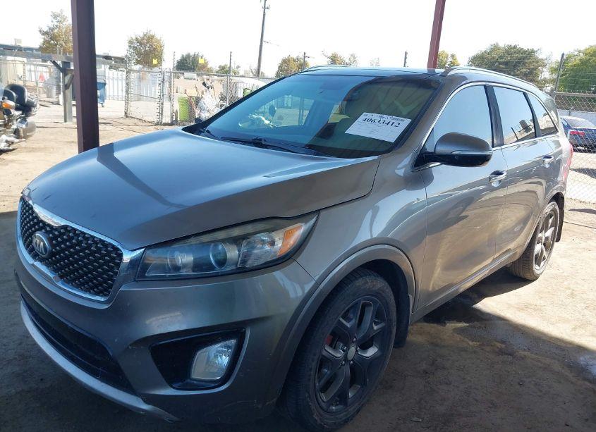 Photo 2 of 2016 Kia Sorento 3.3L SX (VIN 5XYPK4A51GG046838)
