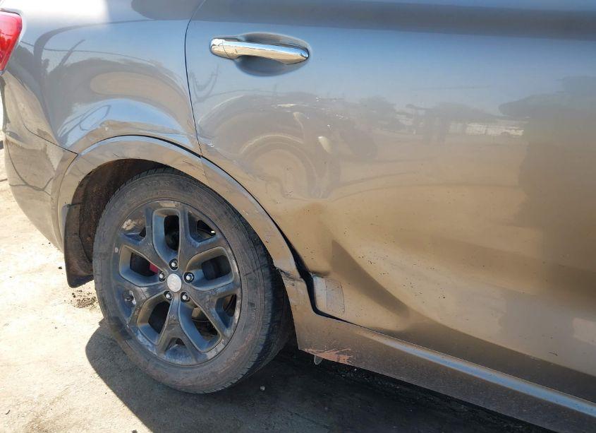 Photo 6 of 2016 Kia Sorento 3.3L SX (VIN 5XYPK4A51GG046838)