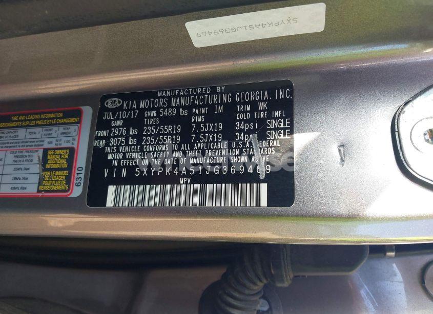 Photo 9 of 2018 Kia Sorento 3.3L SX (VIN 5XYPK4A51JG369469)