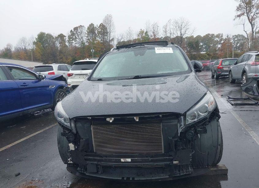 Photo 12 of 2018 Kia Sorento 3.3L SX (VIN 5XYPK4A51JG378138)