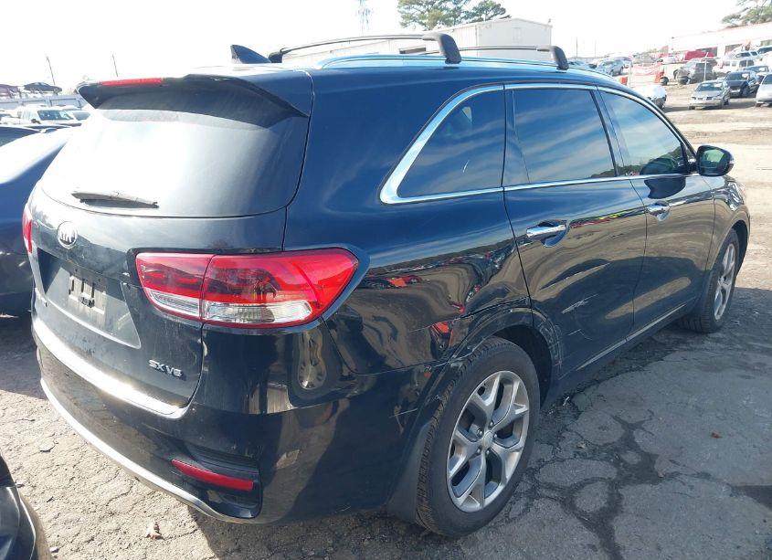 Photo 4 of 2016 Kia Sorento 3.3L SX (VIN 5XYPK4A53GG100771)