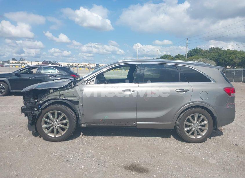 Photo 15 of 2017 Kia Sorento 3.3L SXL (VIN 5XYPK4A53HG202105)