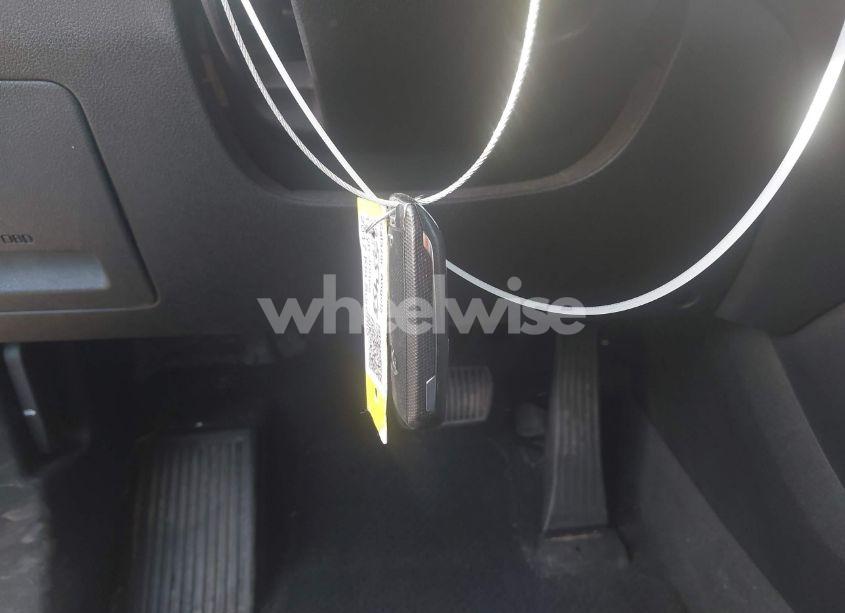 Photo 11 of 2017 Kia Sorento 3.3L SX (VIN 5XYPK4A53HG202945)