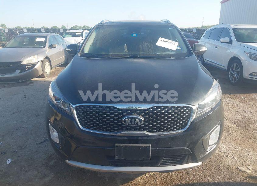 Photo 12 of 2017 Kia Sorento 3.3L SX (VIN 5XYPK4A53HG202945)