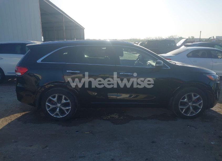 Photo 13 of 2017 Kia Sorento 3.3L SX (VIN 5XYPK4A53HG202945)