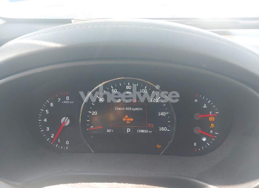 Photo 7 of 2017 Kia Sorento 3.3L SX (VIN 5XYPK4A53HG202945)