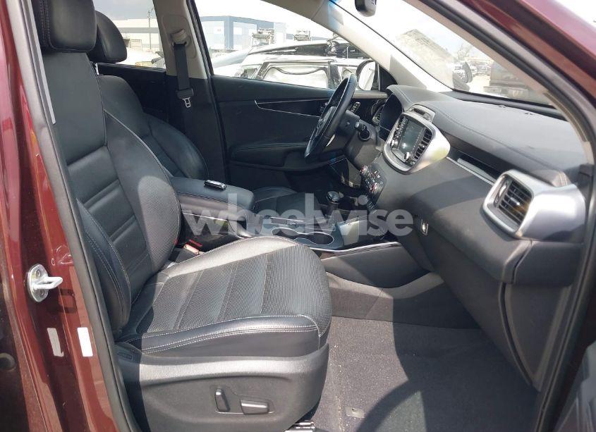 Photo 5 of 2017 Kia Sorento 3.3L SX (VIN 5XYPK4A53HG254253)