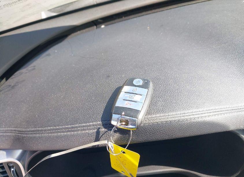 Photo 11 of 2016 Kia Sorento 3.3L SXL (VIN 5XYPK4A54GG055520)