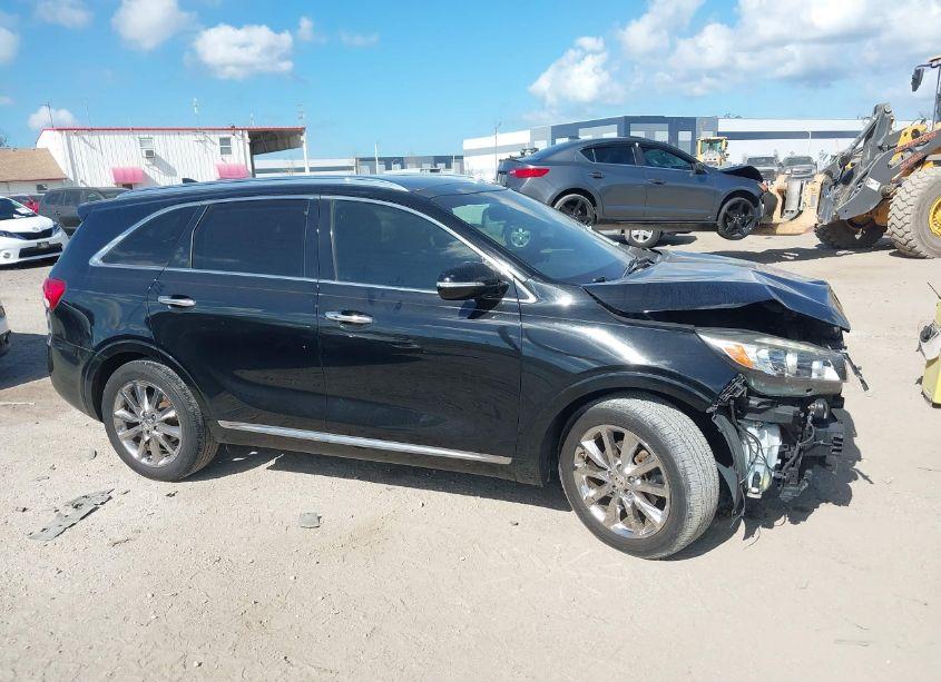 Photo 13 of 2016 Kia Sorento 3.3L SXL (VIN 5XYPK4A54GG055520)