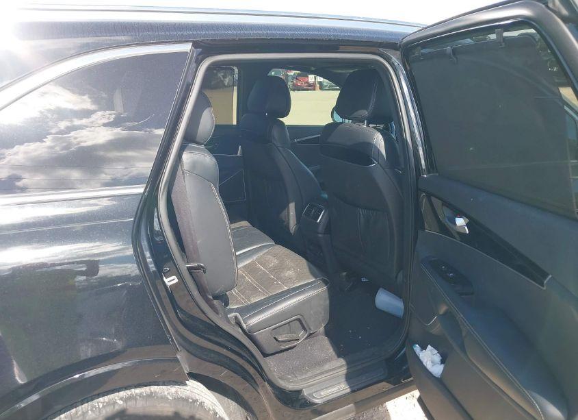 Photo 8 of 2016 Kia Sorento 3.3L SXL (VIN 5XYPK4A54GG055520)