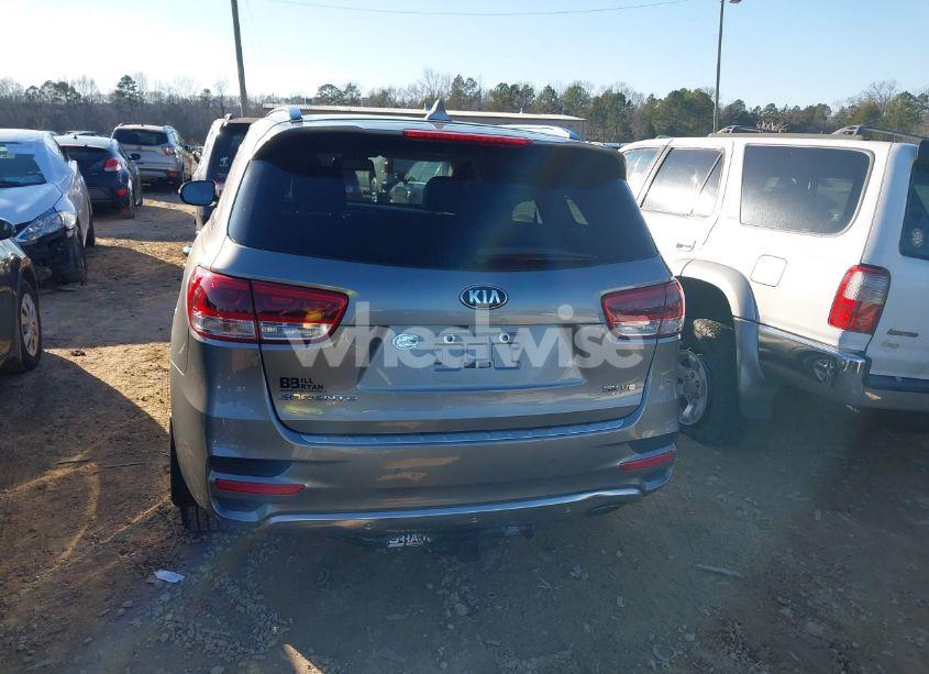 Photo 16 of 2018 Kia Sorento SX V6 (VIN 5XYPK4A54JG379980)