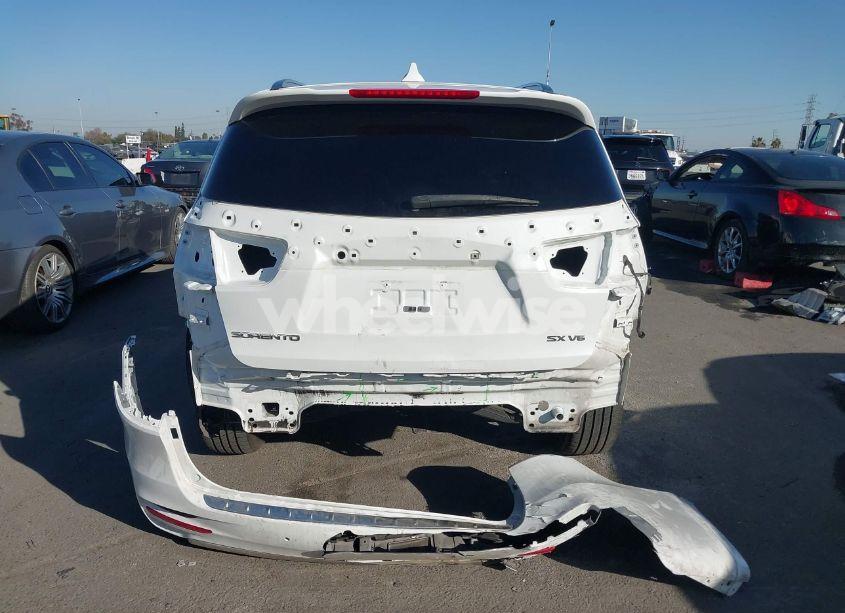 Photo 17 of 2016 Kia Sorento 3.3L SX (VIN 5XYPK4A55GG083584)