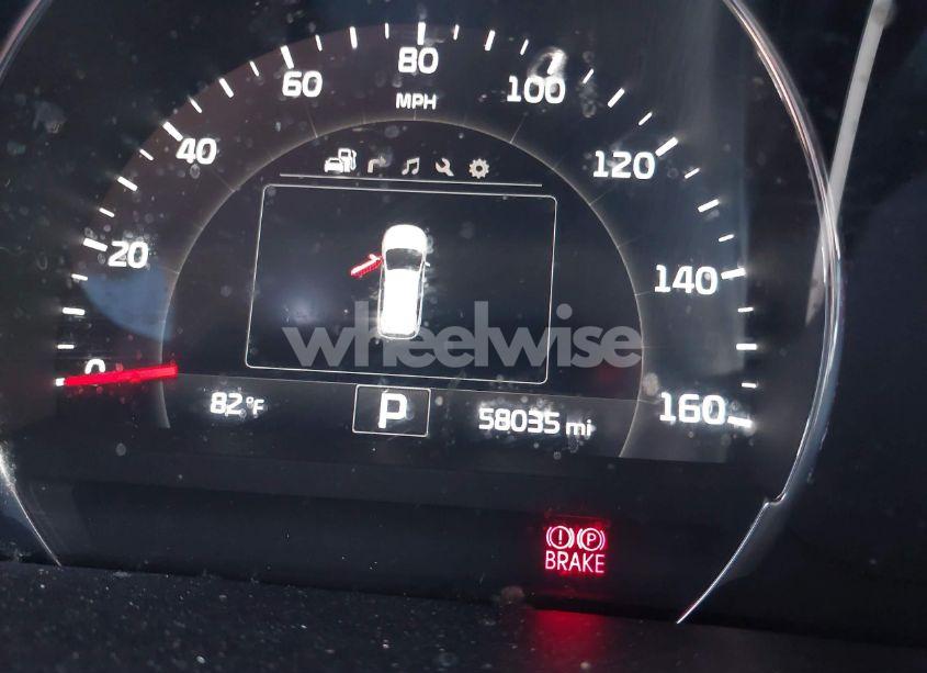 Photo 7 of 2016 Kia Sorento 3.3L SX (VIN 5XYPK4A55GG083584)