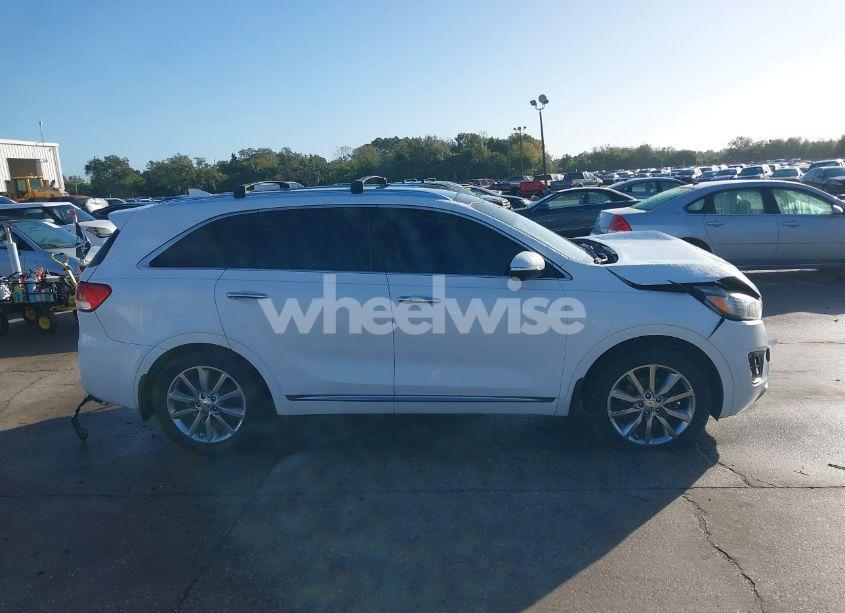 Photo 13 of 2017 Kia Sorento 3.3L SXL (VIN 5XYPK4A56HG309519)