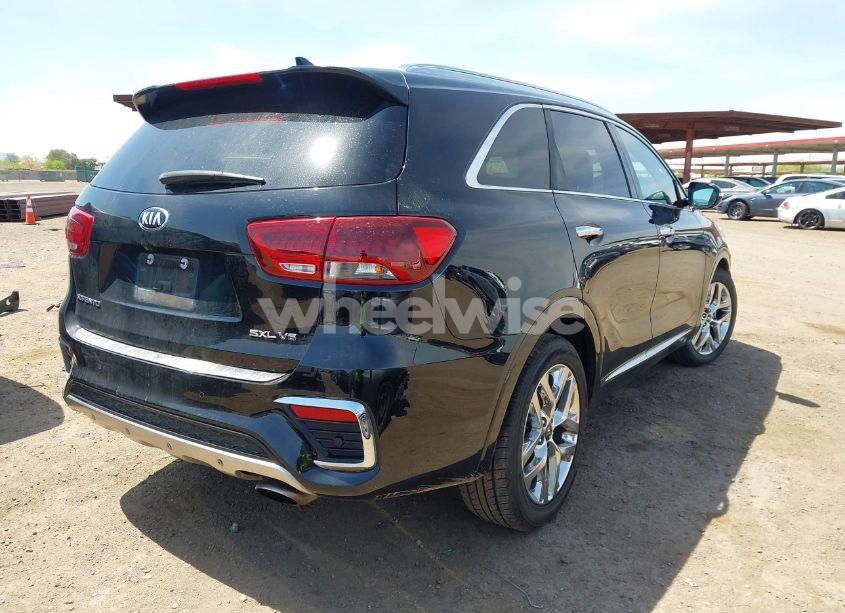 Photo 4 of 2019 Kia Sorento 3.3L SXL (VIN 5XYPK4A56KG449299)