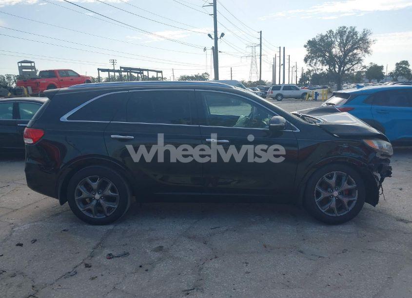 Photo 13 of 2016 Kia Sorento 3.3L SX (VIN 5XYPK4A57GG023001)