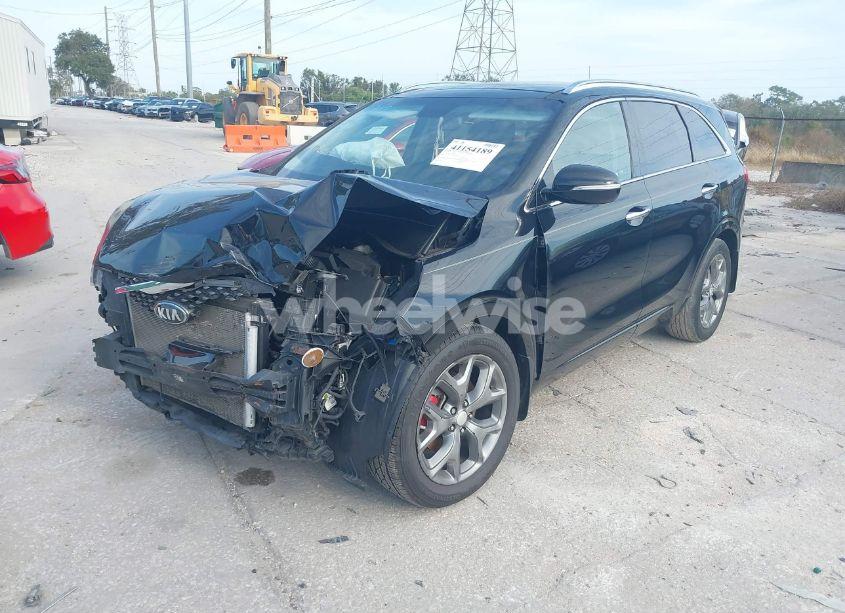 Photo 2 of 2016 Kia Sorento 3.3L SX (VIN 5XYPK4A57GG023001)