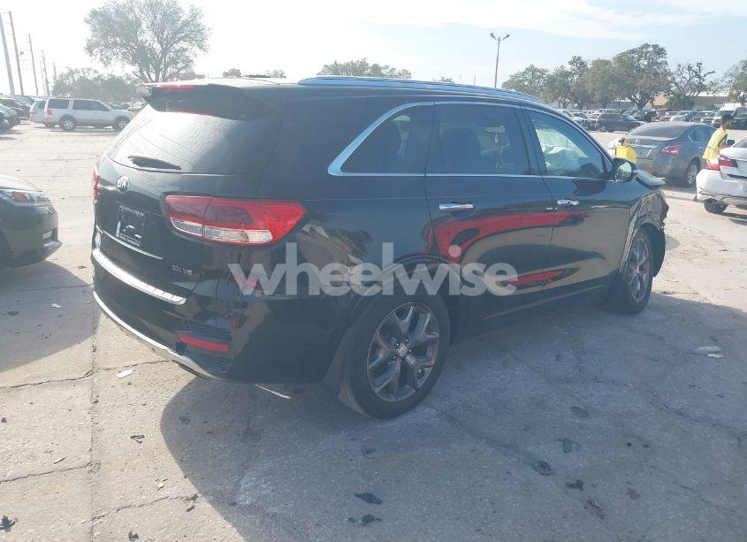 Photo 4 of 2016 Kia Sorento 3.3L SX (VIN 5XYPK4A57GG023001)