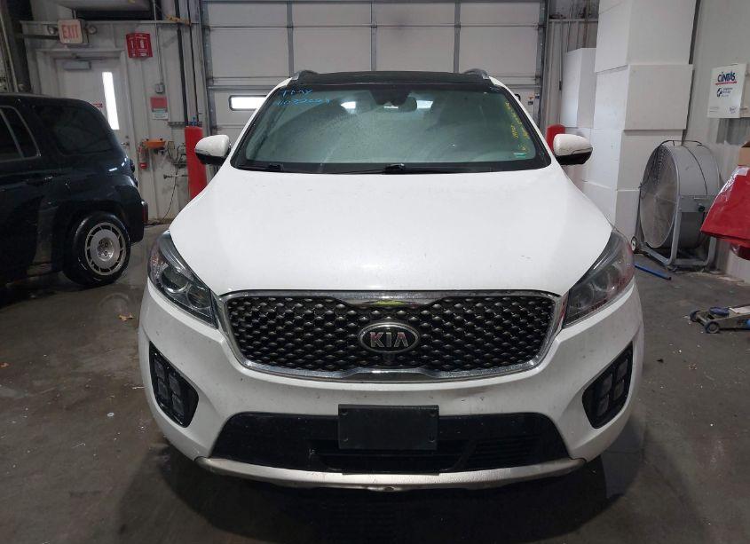 Photo 12 of 2018 Kia Sorento 3.3L SXL (VIN 5XYPK4A57JG398328)