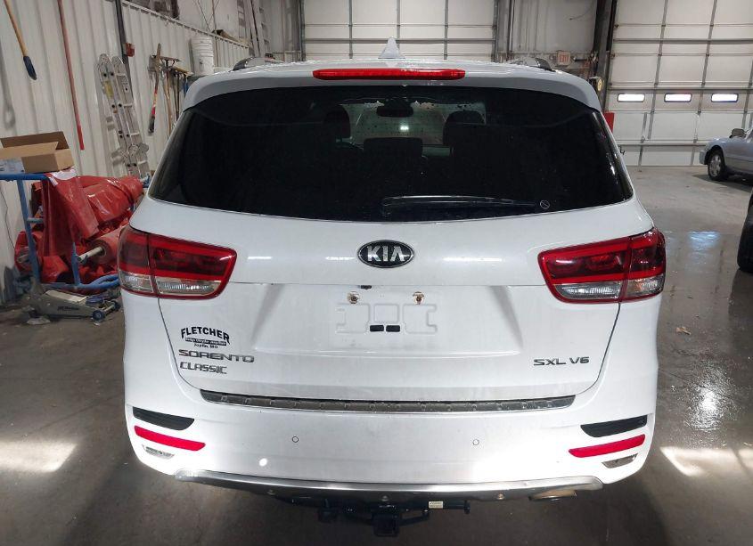 Photo 16 of 2018 Kia Sorento 3.3L SXL (VIN 5XYPK4A57JG398328)