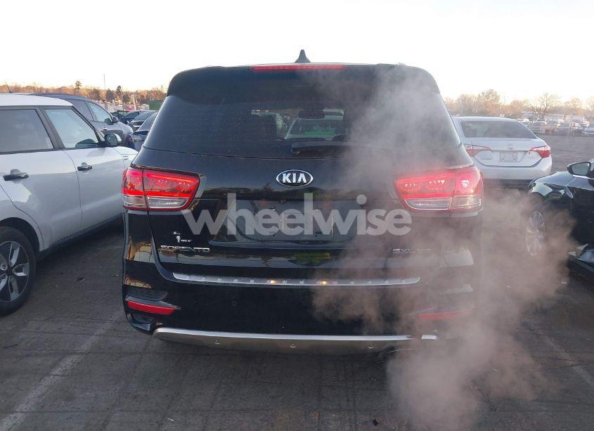 Photo 16 of 2016 Kia Sorento 3.3L SXL (VIN 5XYPK4A58GG067007)