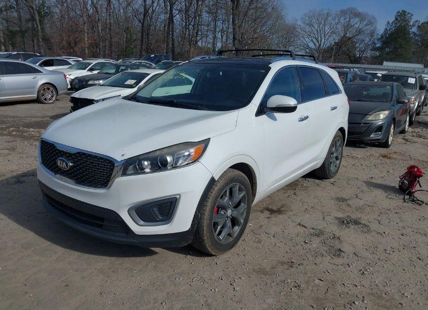 Photo 2 of 2016 Kia Sorento 3.3L SX (VIN 5XYPK4A58GG102421)
