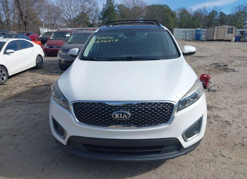 Photo 6 of 2016 Kia Sorento 3.3L SX (VIN 5XYPK4A58GG102421)