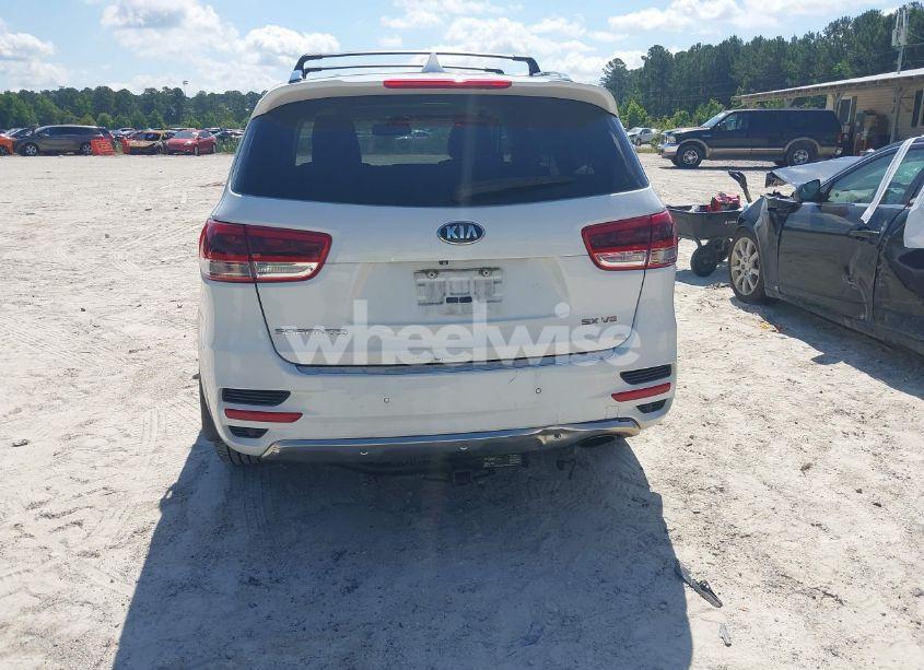 Photo 16 of 2016 Kia Sorento 3.3L SX (VIN 5XYPK4A58GG114102)