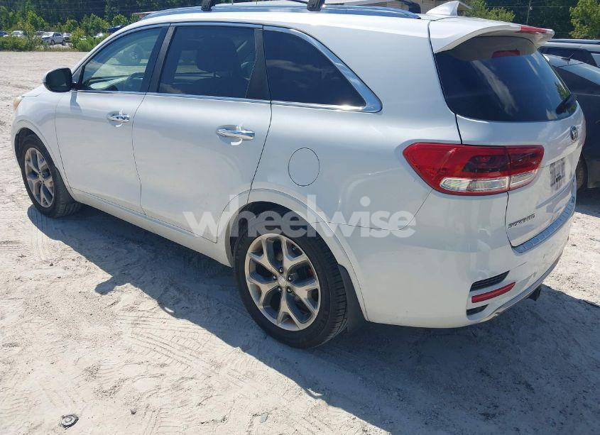 Photo 3 of 2016 Kia Sorento 3.3L SX (VIN 5XYPK4A58GG114102)