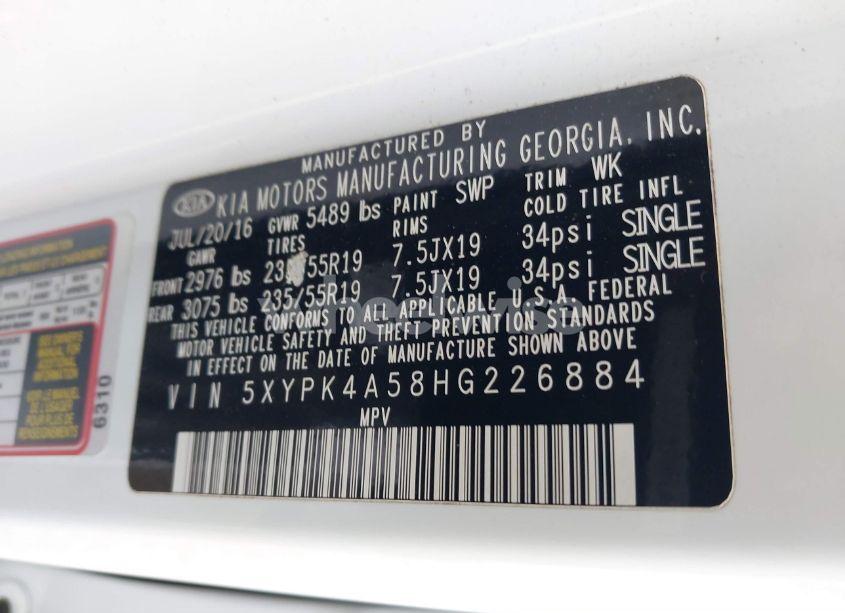 Photo 9 of 2017 Kia Sorento 3.3L SX (VIN 5XYPK4A58HG226884)