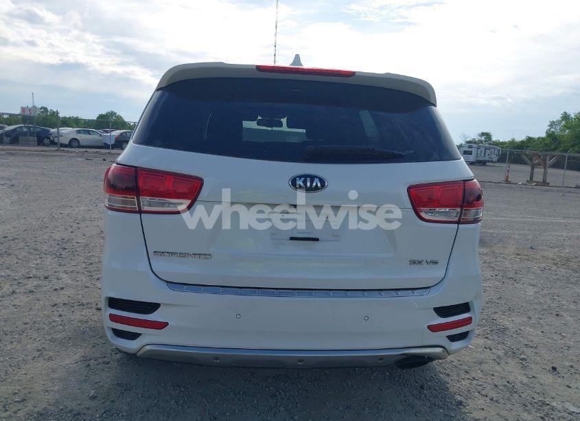Photo 16 of 2017 Kia Sorento 3.3L SX (VIN 5XYPK4A58HG251610)
