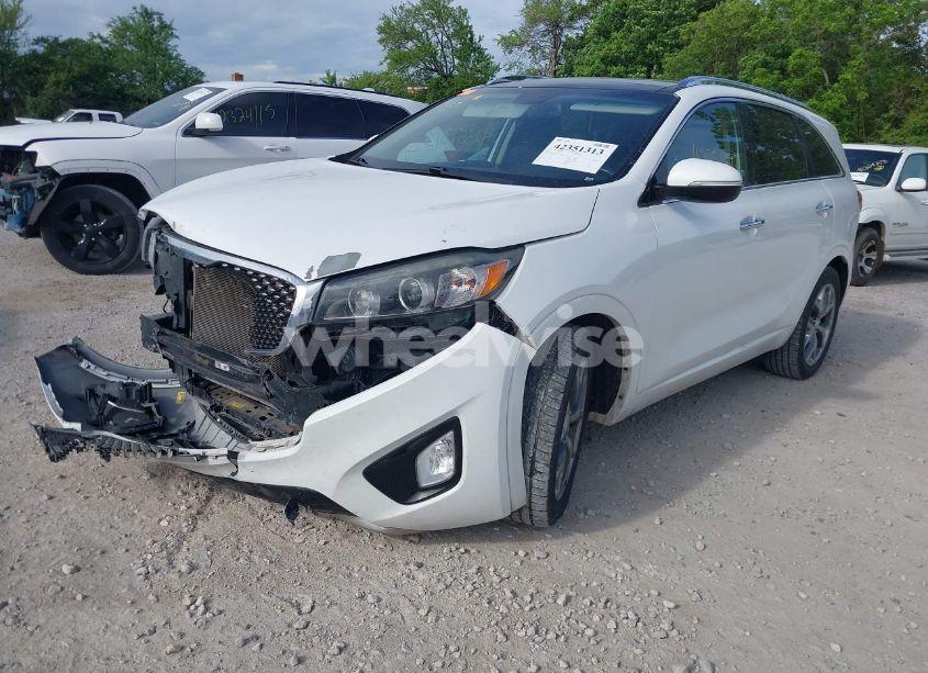 Photo 2 of 2017 Kia Sorento 3.3L SX (VIN 5XYPK4A58HG251610)