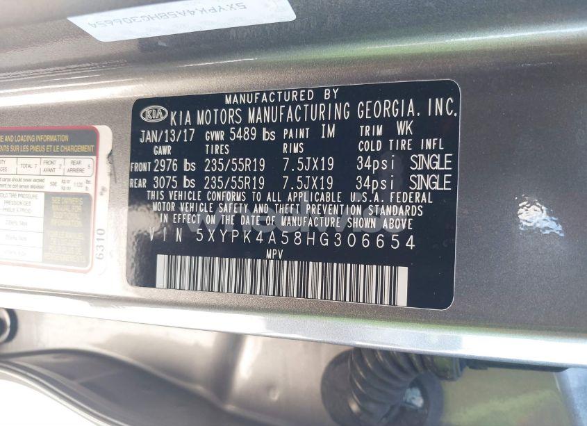 Photo 9 of 2017 Kia Sorento 3.3L SX (VIN 5XYPK4A58HG306654)