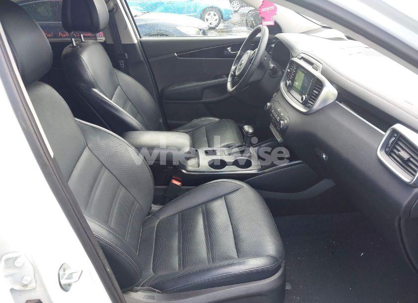 Photo 5 of 2016 Kia Sorento 3.3L SX (VIN 5XYPK4A59GG183705)