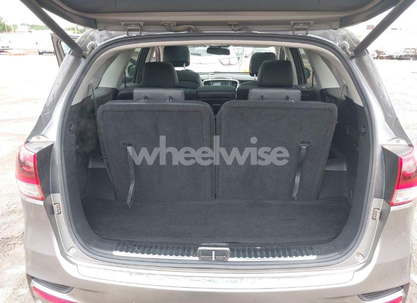 Photo 17 of 2017 Kia Sorento 3.3L SX (VIN 5XYPK4A59HG253995)