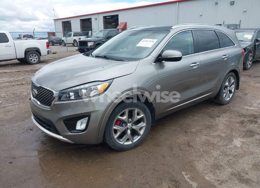 Photo 2 of 2017 Kia Sorento 3.3L SX (VIN 5XYPK4A59HG253995)