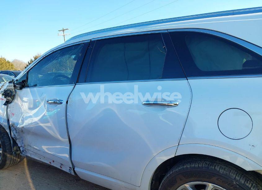 Photo 14 of 2017 Kia Sorento 3.3L SX (VIN 5XYPK4A5XHG314075)