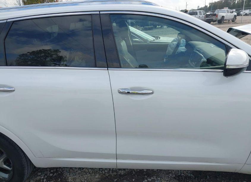 Photo 14 of 2018 Kia Sorento 3.3L SX (VIN 5XYPK4A5XJG418555)