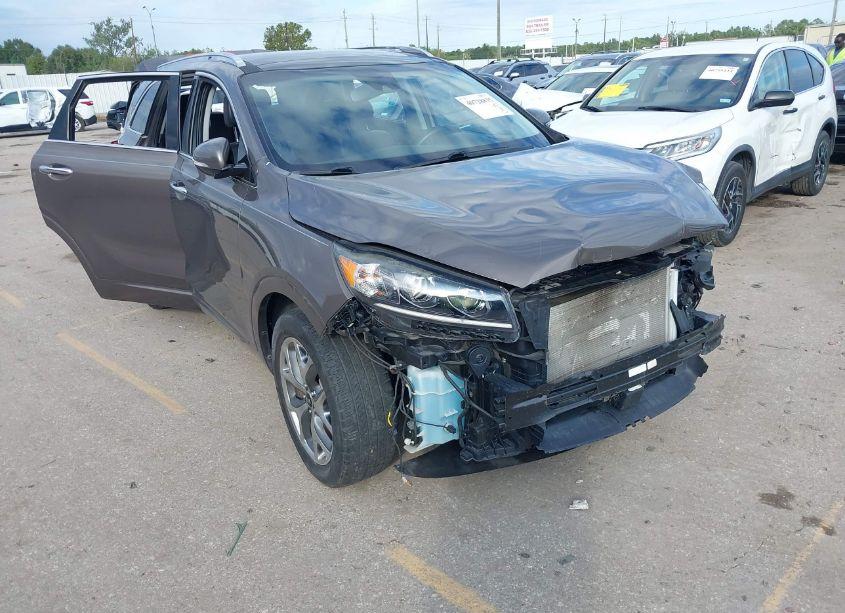 2019 Kia Sorento 3.3L SX (VIN 5XYPK4A5XKG472746) main photo