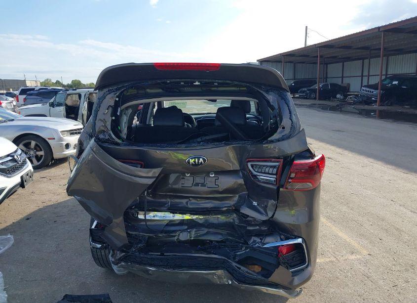 Photo 16 of 2019 Kia Sorento 3.3L SX (VIN 5XYPK4A5XKG472746)