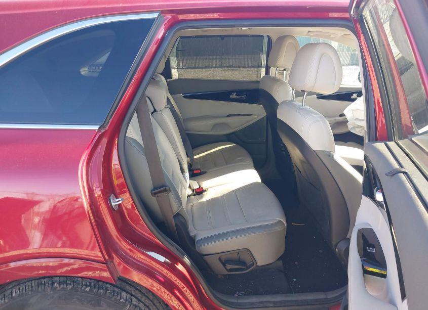 Photo 8 of 2016 Kia Sorento 3.3L SX (VIN 5XYPKDA50GG087090)