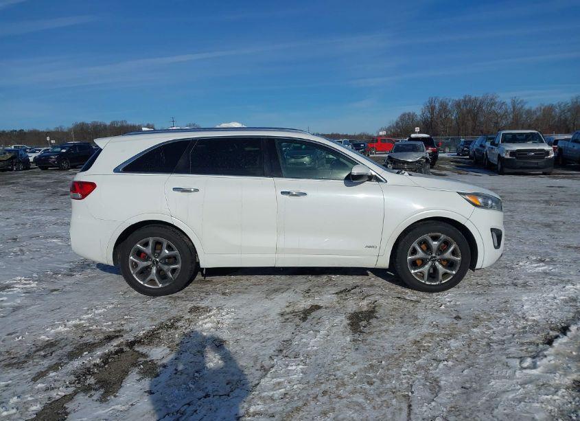 Photo 13 of 2016 Kia Sorento 3.3L SX (VIN 5XYPKDA50GG111419)