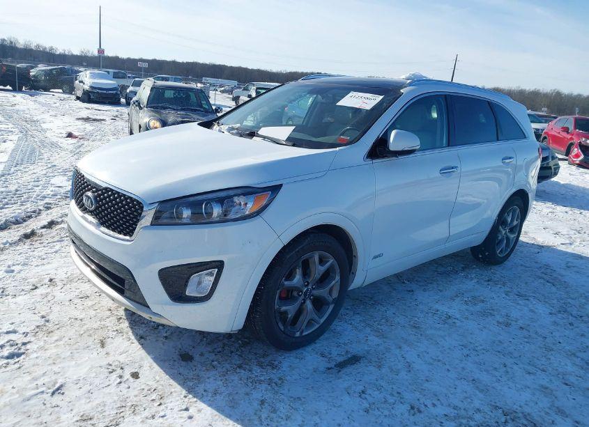 Photo 2 of 2016 Kia Sorento 3.3L SX (VIN 5XYPKDA50GG111419)
