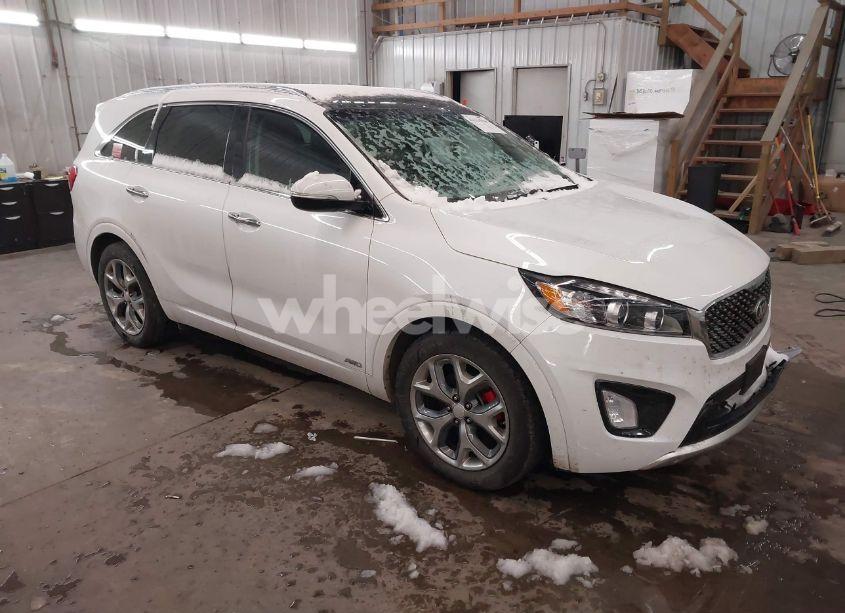 2017 Kia Sorento 3.3L SX (VIN 5XYPKDA50HG241931) main photo